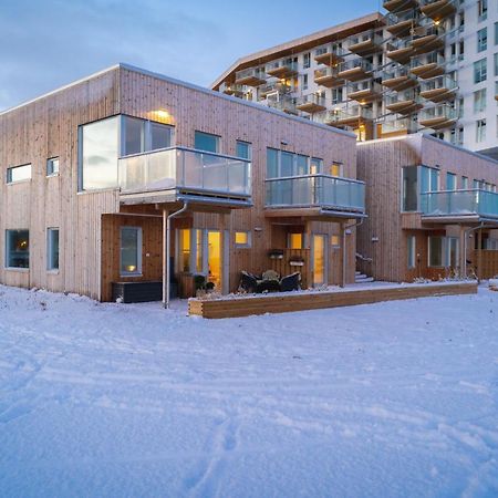 Skir 2 Bdr Corner View Apartement Tromso Exterior photo