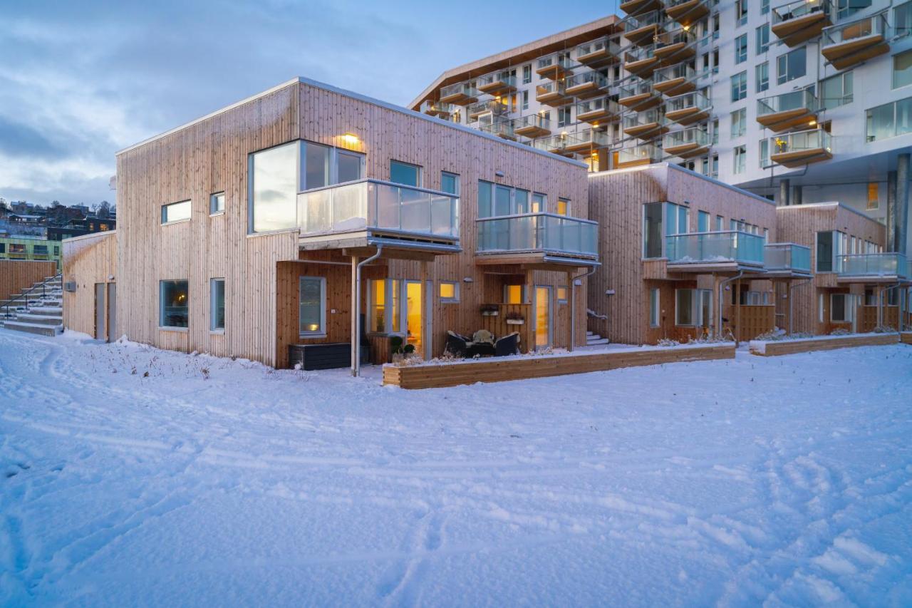 Skir 2 Bdr Corner View Apartement Tromso Exterior photo